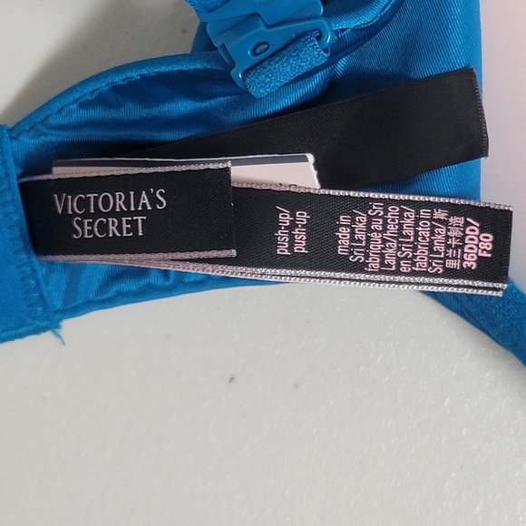 Victoria's Secret NWT Very Sexy Smoth Push Up Bra Size 36DDD. - Picture 9 of 14